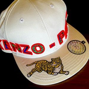 H&M x Kenzo collaboration sold out white hat in 7 5/8